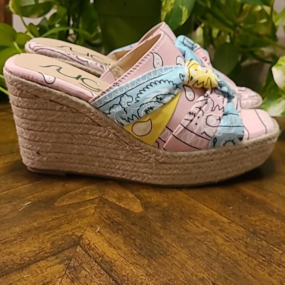 Sugar Harlem Wedge Sandal with knotty bow